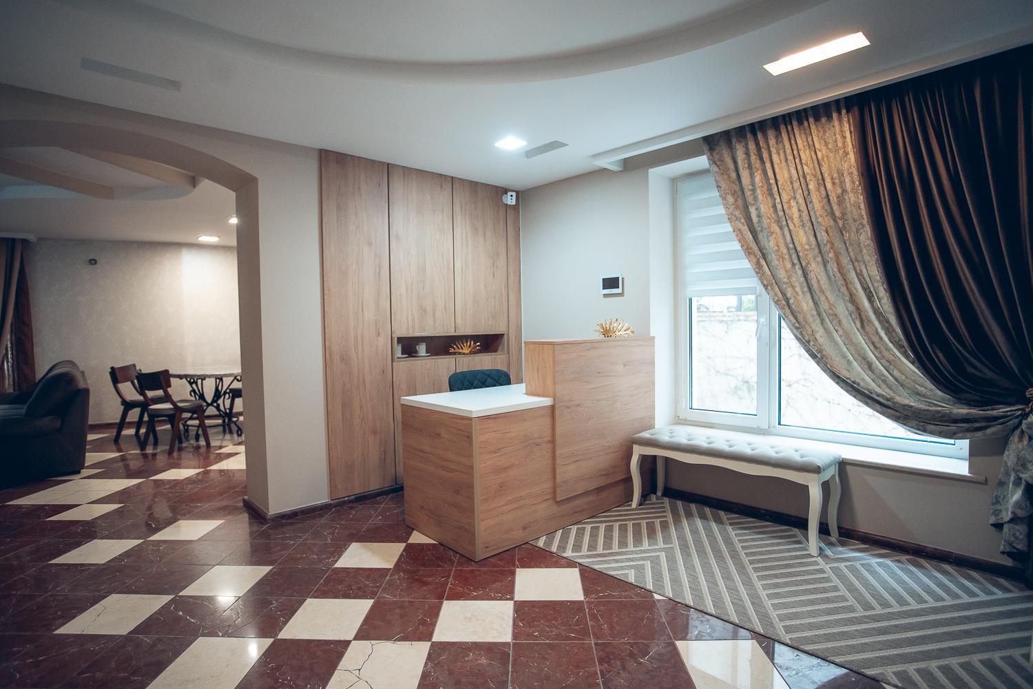 Apart4You Hotel キシナウ エクステリア 写真